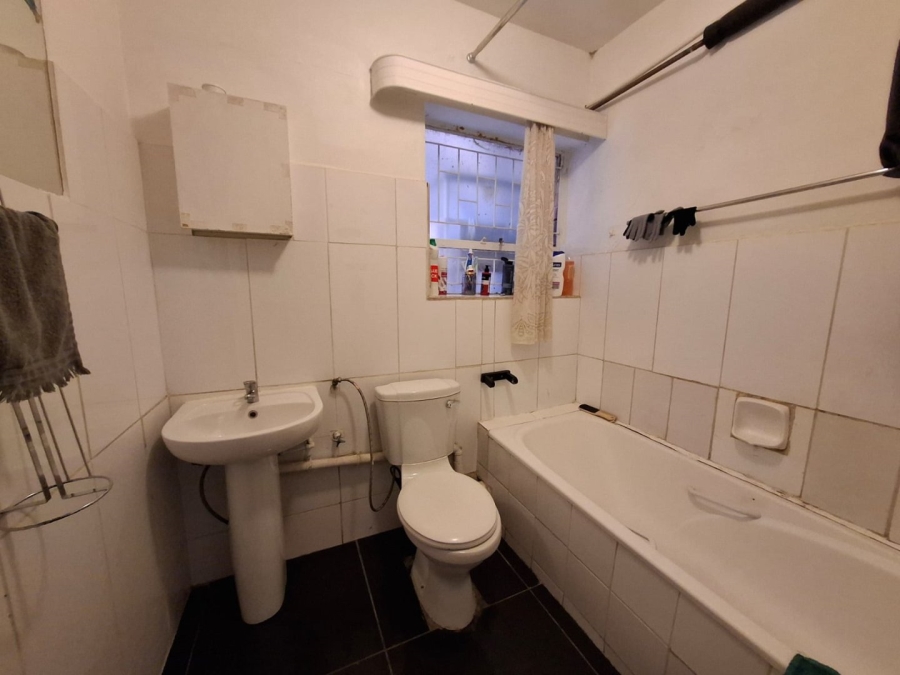 2 Bedroom Property for Sale in Bloemfontein Free State